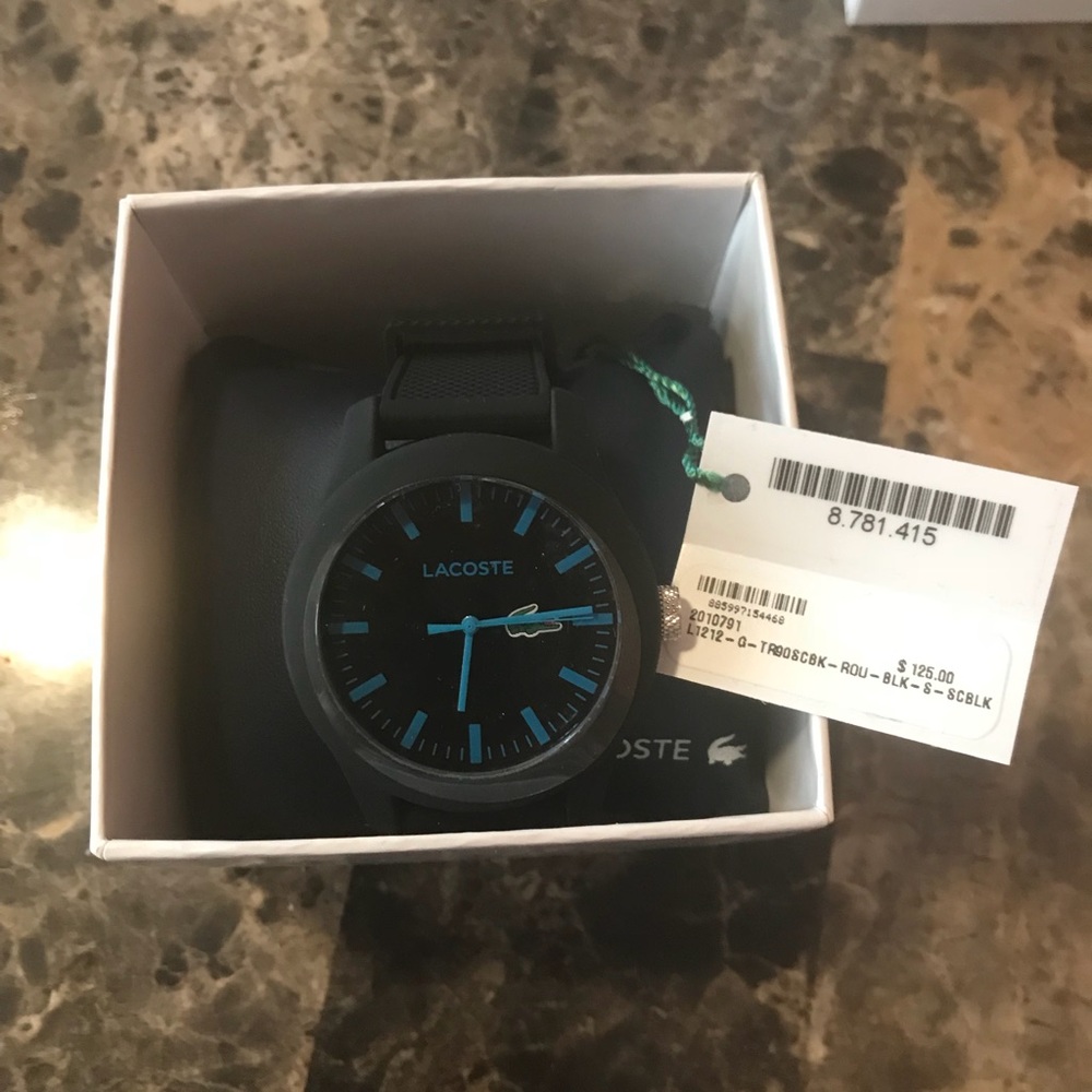 Lacoste Men’s silicone strap watch